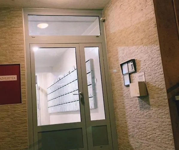 Lägenhet Santos 1214 Budapest